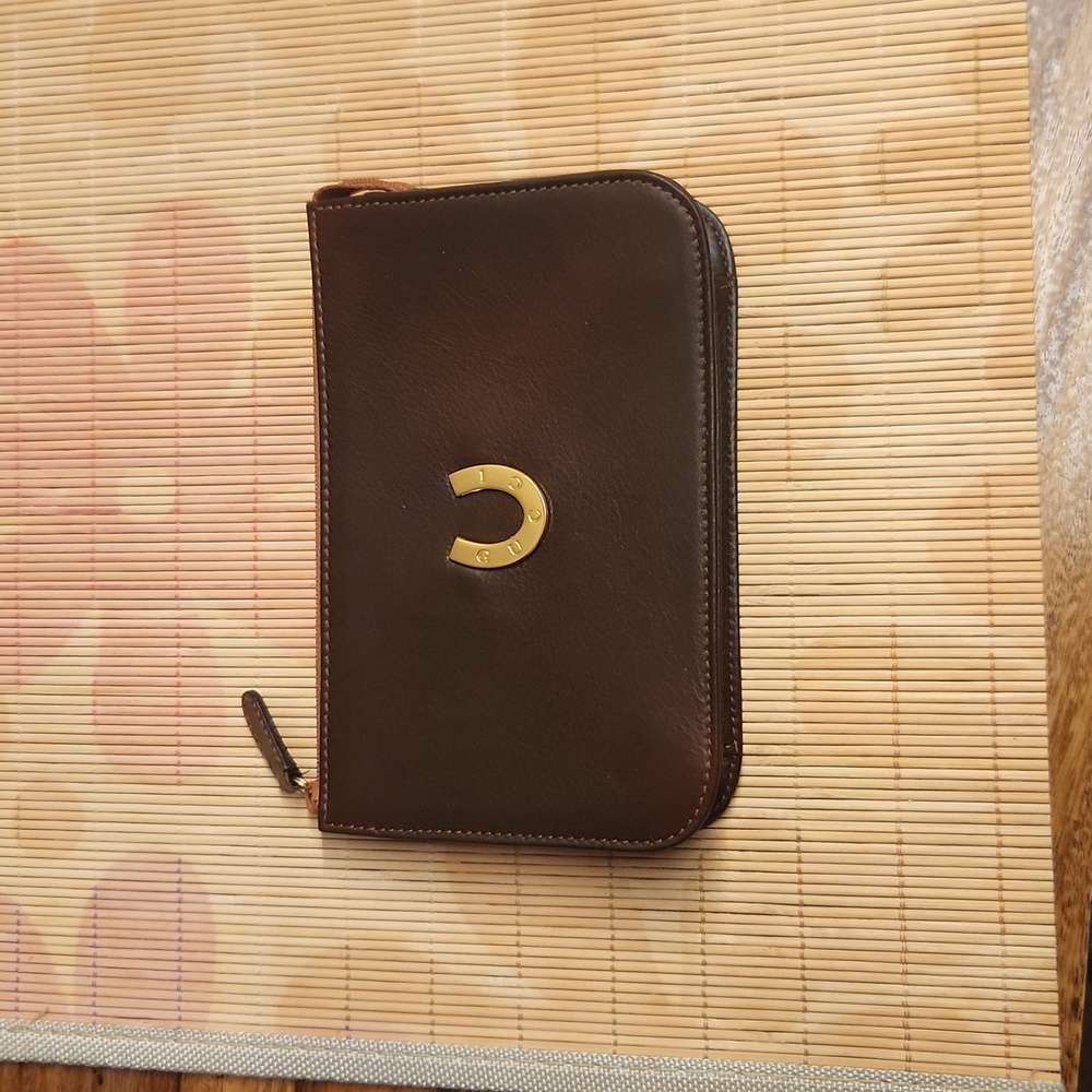 Gucci Vintage Brown Leather Structured Pouch